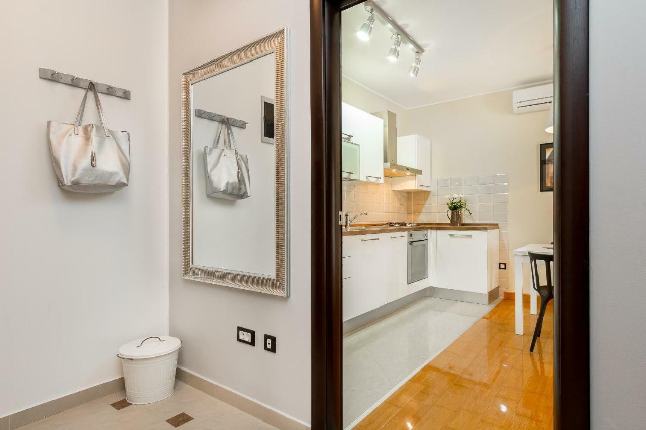City Stylish Apartment Pola Esterno foto