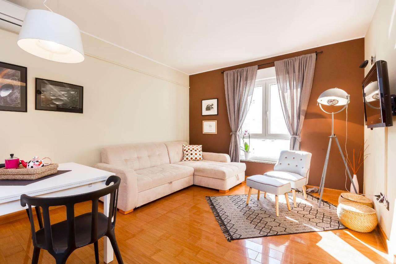 City Stylish Apartment Pola Esterno foto
